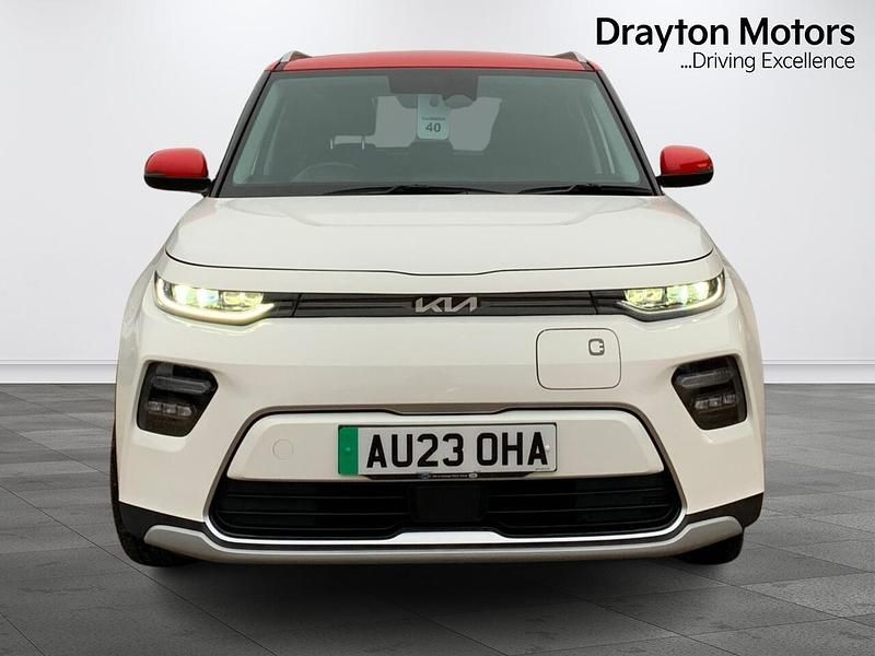Used Kia Soul 204 HP (150 kW) 2023 White SUV