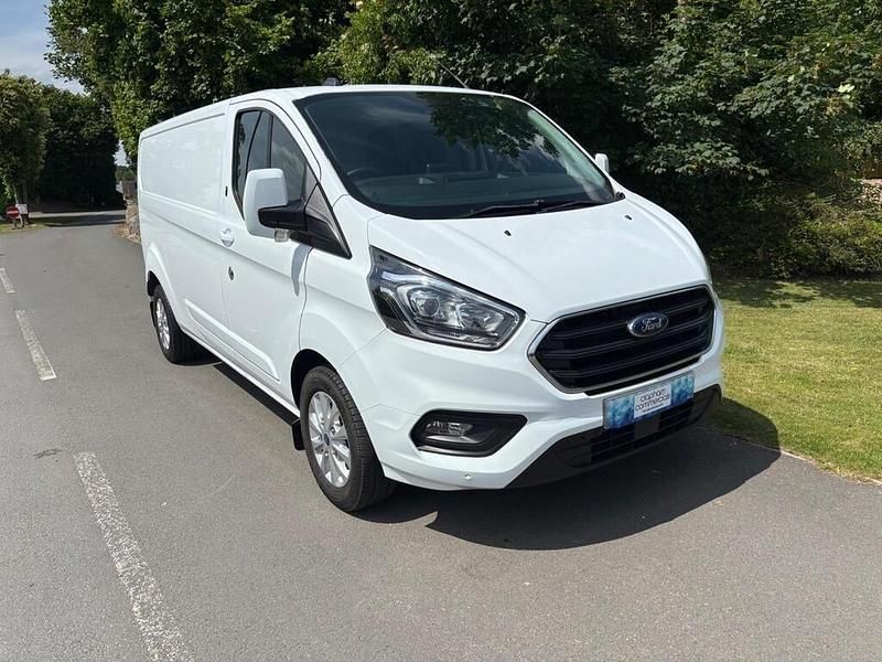 Used Ford Transit Custom Limited 130 HP (95 kW) 2023 White Van
