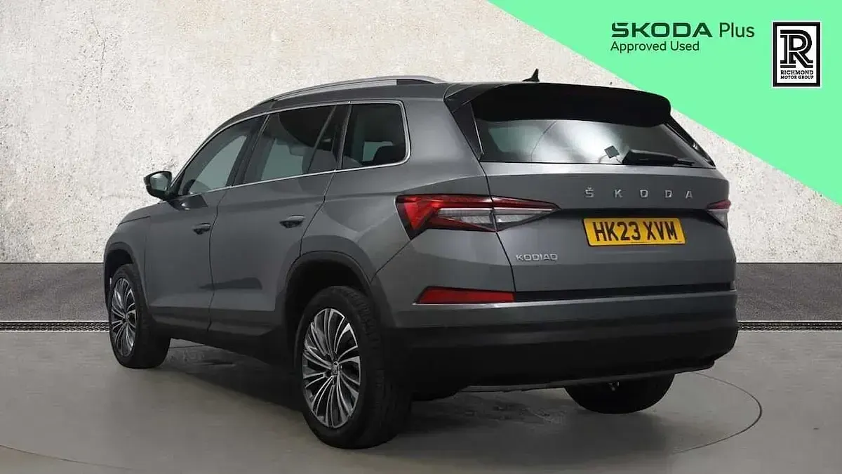 Used Skoda Kodiaq SE L Executive 150 HP (110 kW) 2023 Grey SUV