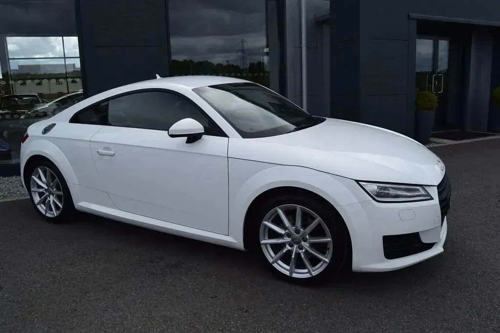 Used Audi TT Sport 184 HP (135 kW) 2016 White Coupe