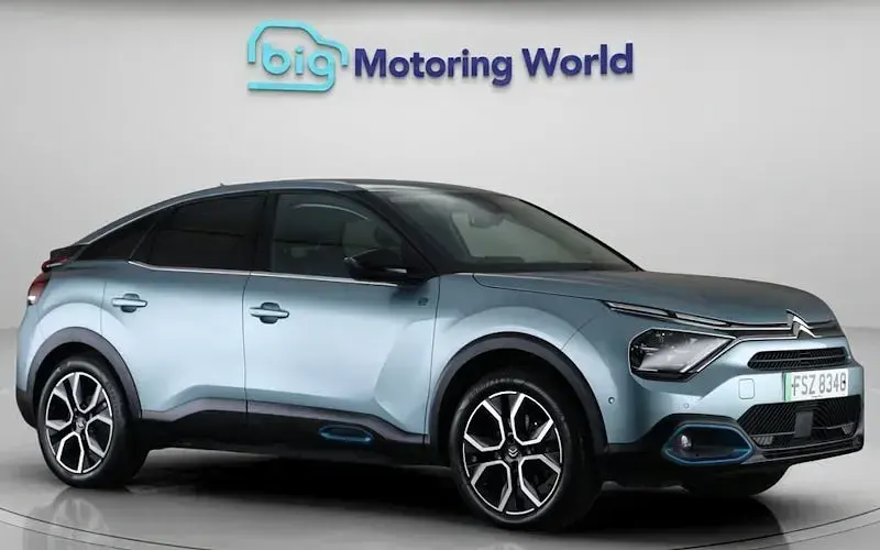 Used Citroën e-C4 Shine 100 kW (136 HP) 2022 Hatchback