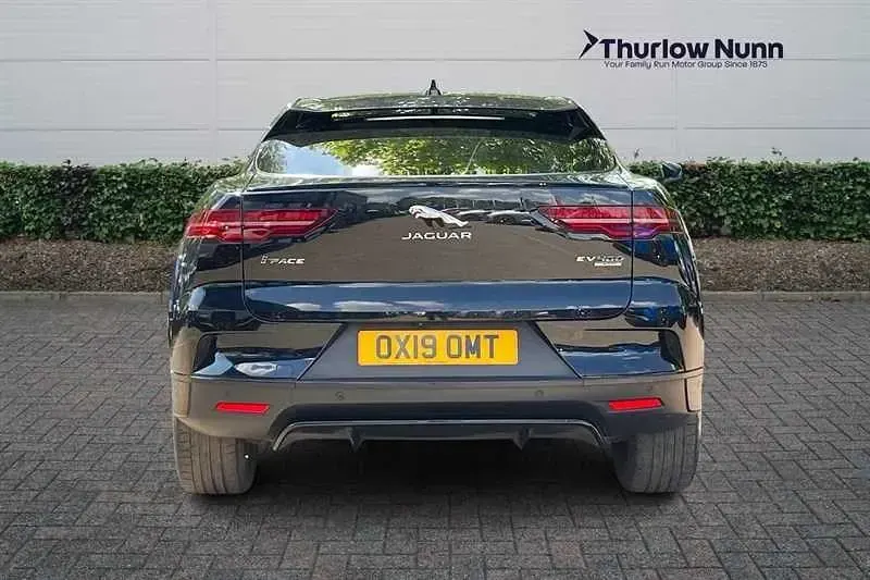 Käytetty Jaguar I-Pace 294 kW (400 HP) 2019 Musta Katumaasturi