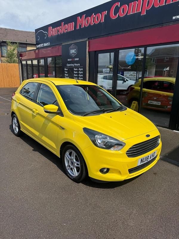 Used Ford Ka Plus Zetec 70 HP (51 kW) 2018 Yellow Hatchback