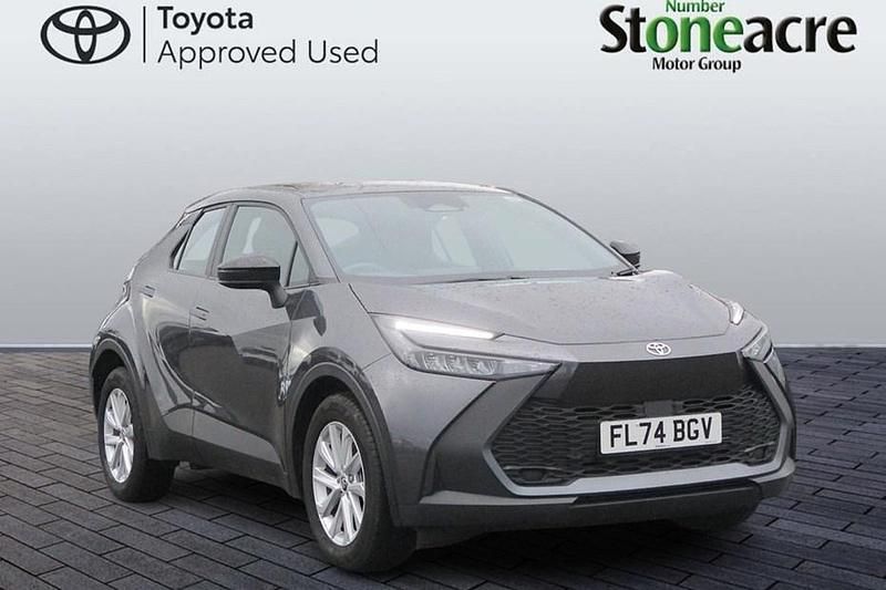 Used Toyota C-HR 138 HP (101 kW) 2024 Grey SUV