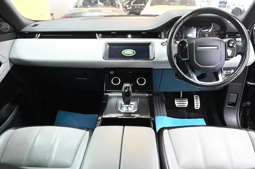 Used Land Rover Range Rover evoque R-Dynamic 200 HP (147 kW) 2019 Black SUV