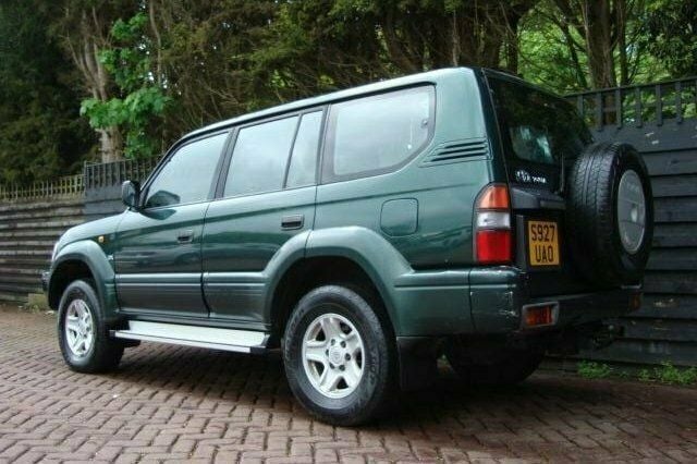 Used Toyota Land Cruiser 123 HP (90 kW) 1998 SUV