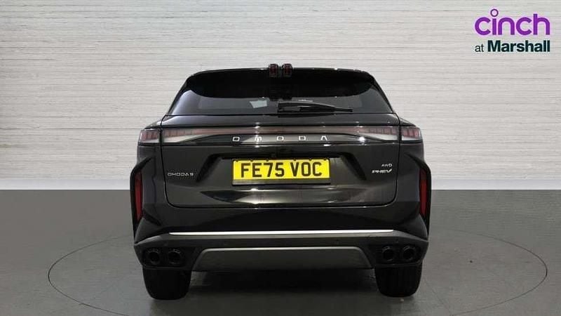 Used Omoda 9 537 HP (394 kW) 2025 SUV