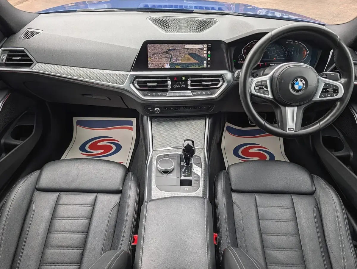 Used BMW 318 M Sport 150 HP (110 kW) 2022 Portimao blue Sedan