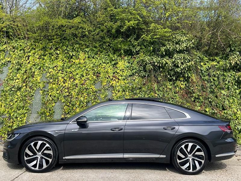 Used VW Arteon R-line 190 HP (139 kW) 2019 Grey Hatchback
