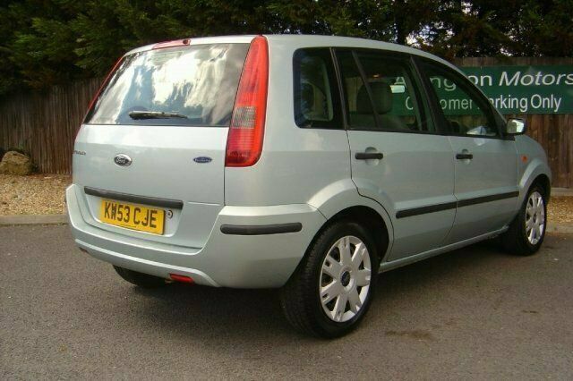 Used Ford Fusion 67 HP (49 kW) 2004 Estate