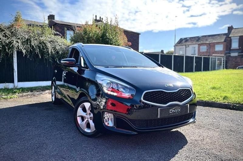 Black Used 2016 Kia Carens 2 MPV | £6,250 (Fair price) - Image 1/1