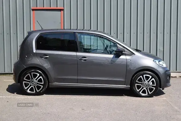 Used VW up! R-line 65 HP (47 kW) 2023 Grey Hatchback