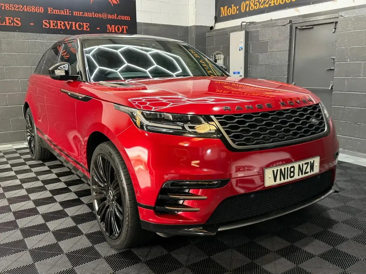 Used Land Rover Range Rover Velar SE Dynamic 236 HP (173 kW) 2018 Red SUV