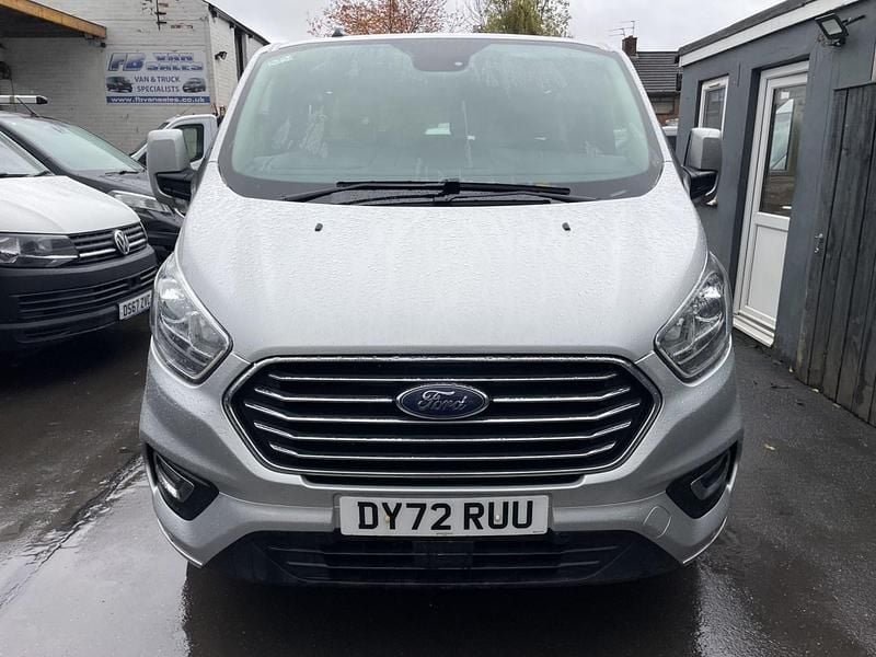 Used Ford Tourneo Custom Titanium 2022 Silver Van