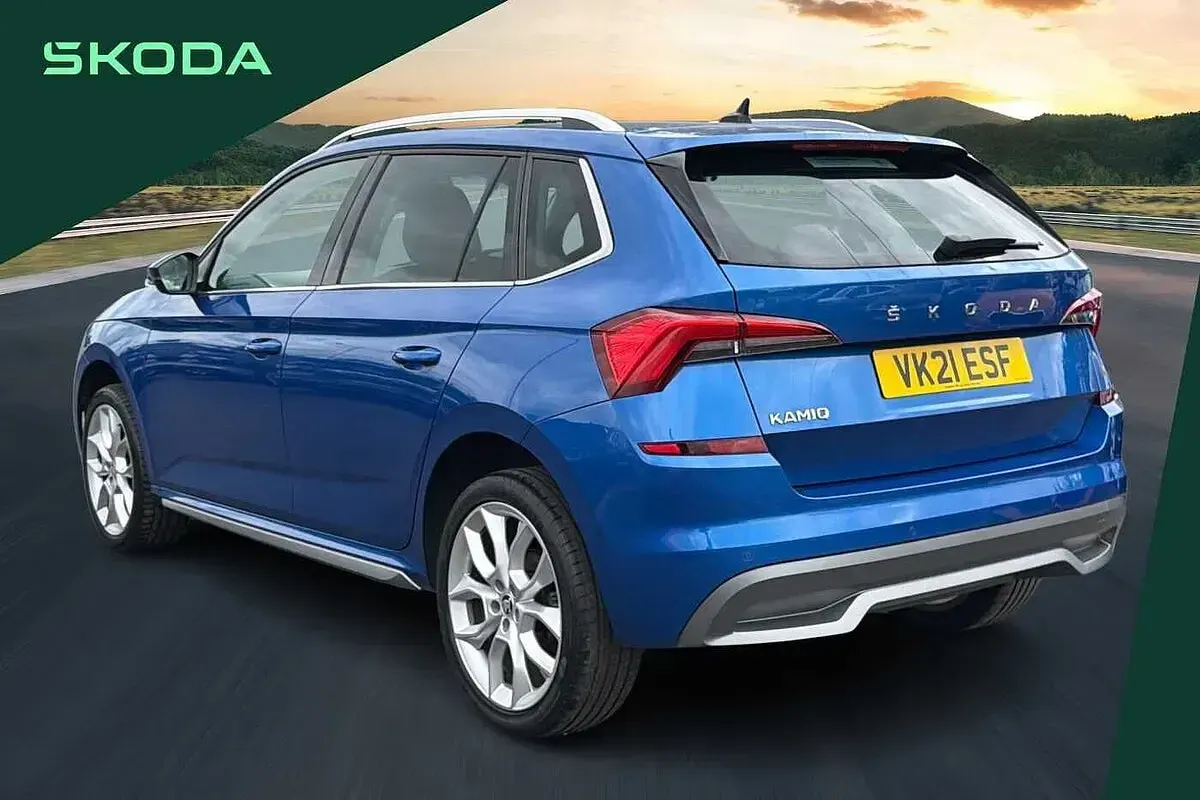 Used Skoda Kamiq SE L 108 HP (79 kW) 2021 Blue SUV