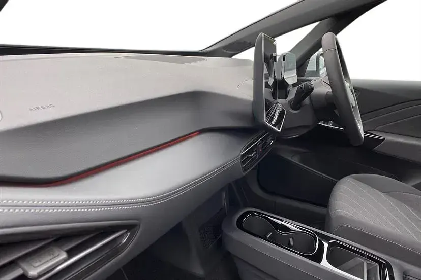 New VW ID.3 Pure 125 kW (170 HP) 2026 Glacier white with solid black roof Hatchback