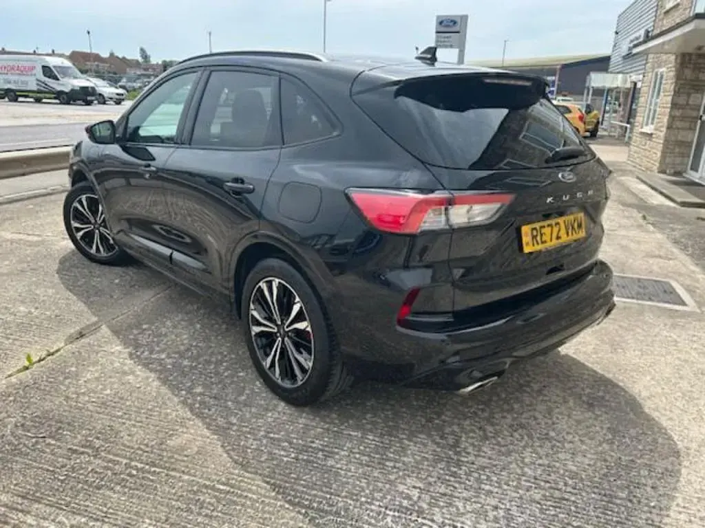 Used Ford Kuga ST-Line X 225 HP (165 kW) 2022 Agate black (premium paint) SUV