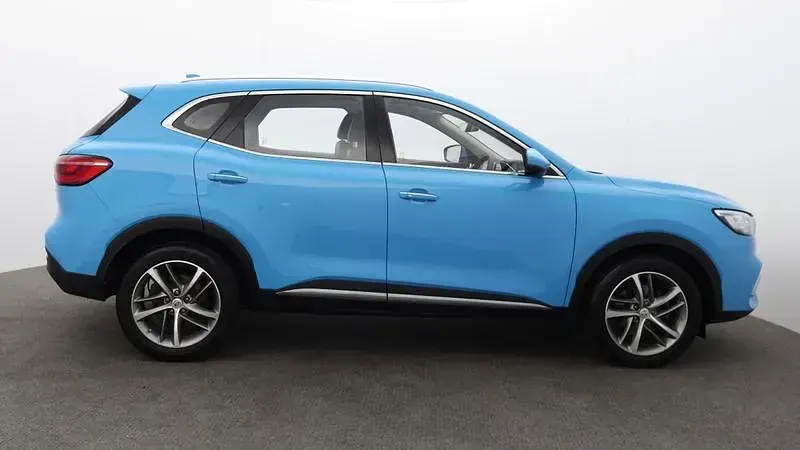 Used MG HS Excite 162 HP (119 kW) 2023 Blue SUV
