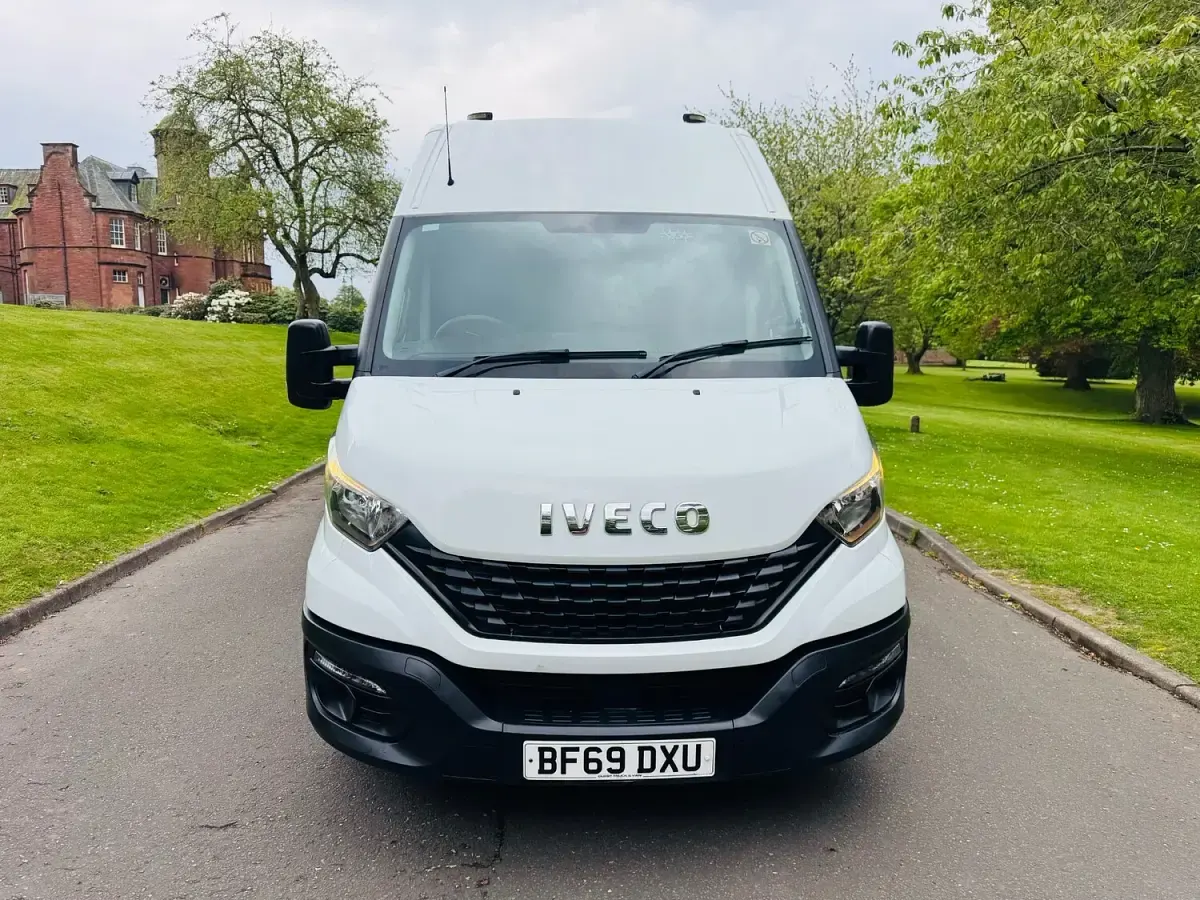 Used Iveco Daily 2019 White Van