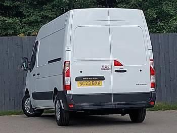 Image 2/4