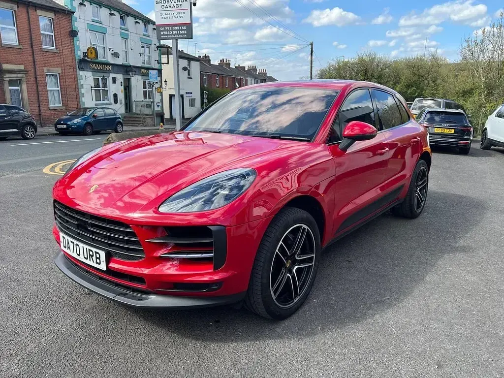 Used Porsche Macan 2020 Red SUV
