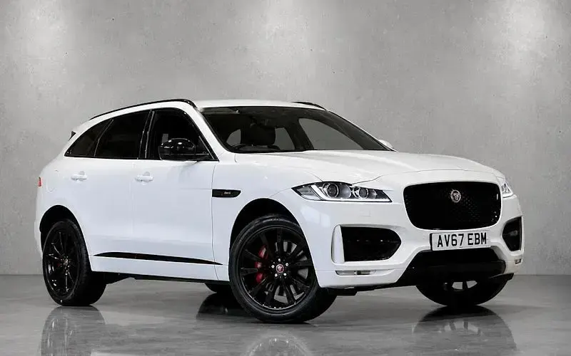 Used Jaguar F-Pace R-Sport 241 HP (177 kW) 2017 SUV