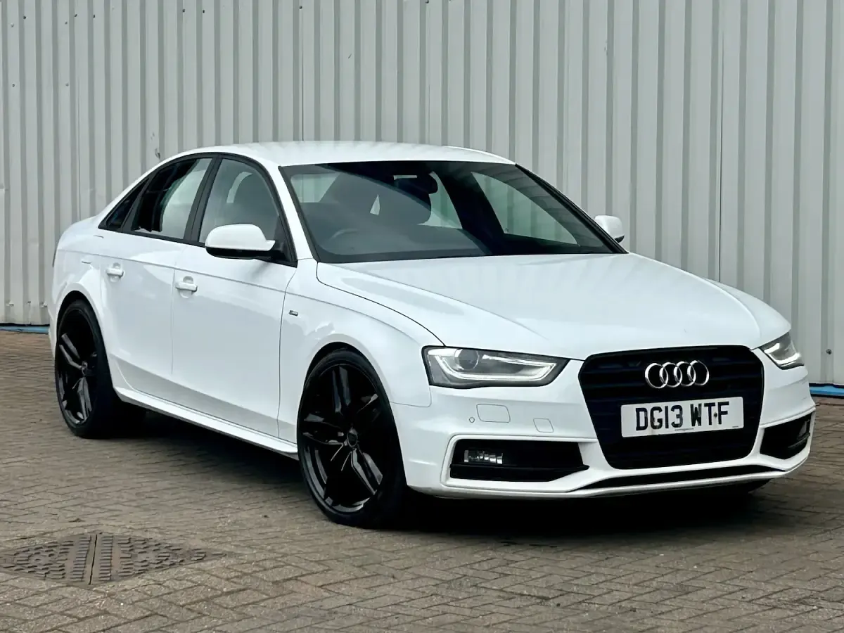Used Audi A4 Black Edition 143 HP (105 kW) 2013 White Sedan