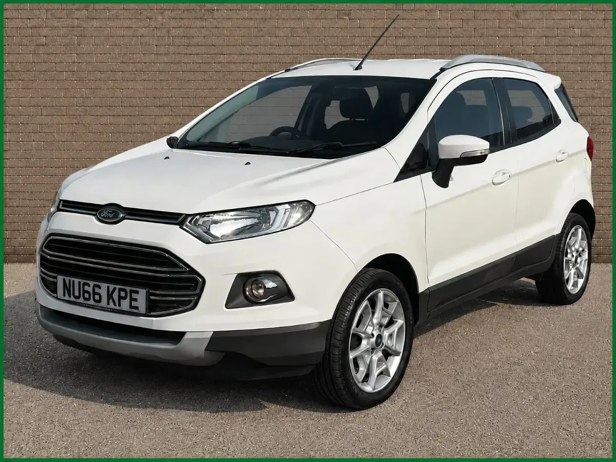 Used Ford Ecosport Titanium 125 HP (91 kW) 2016 White SUV