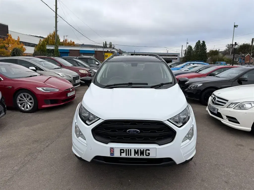 Used Ford Ecosport Zetec 125 HP (91 kW) 2018 White SUV