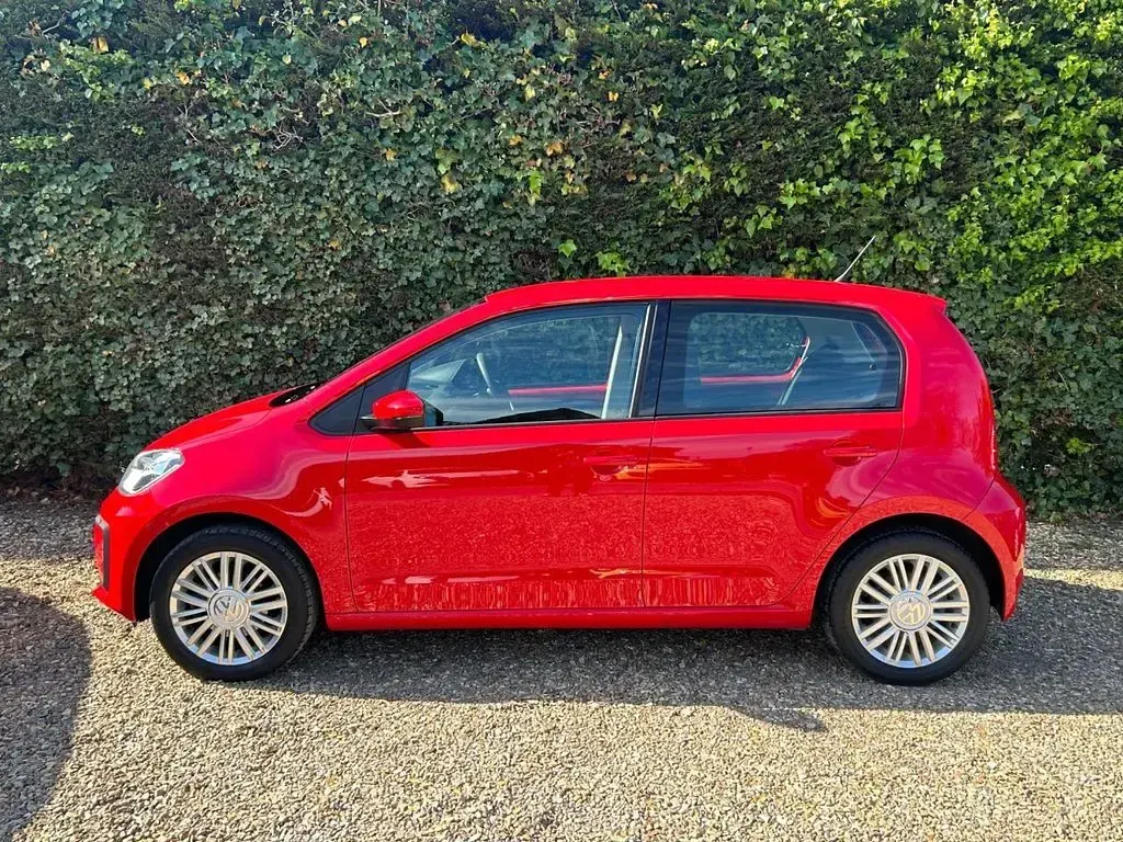 Used VW up! move up! 60 HP (44 kW) 2018 Red Hatchback