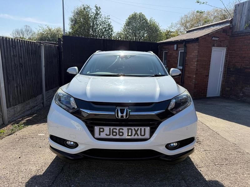 Second-hand Honda HR-V EX 120 CP (88 kW) 2016 Alb SUV