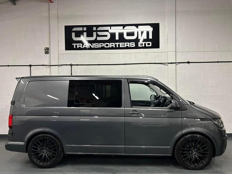 Used VW Transporter Highline 150 HP (110 kW) 2021 Grey Van