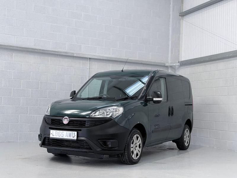 Used Fiat Doblò 90 HP (66 kW) 2016 Green MPV