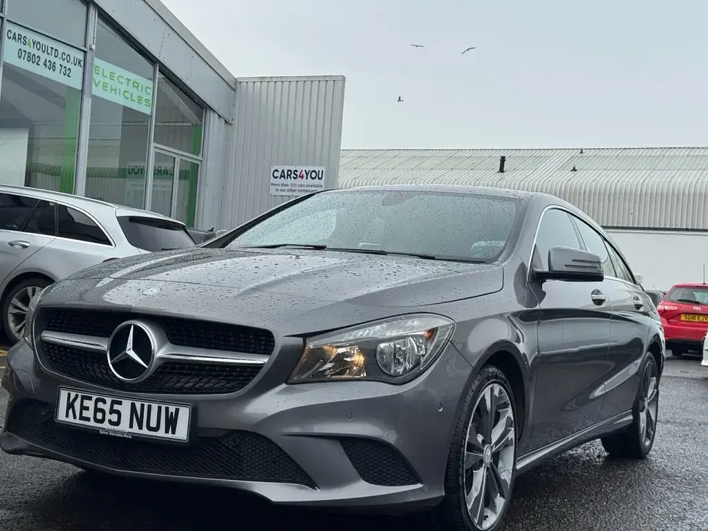 Used Mercedes CLA200 Shooting Brake 136 HP (100 kW) 2016 Grey Estate