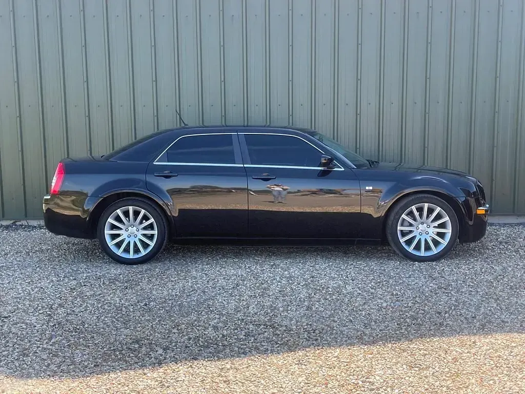 Used Chrysler 300C 2008 Black Sedan