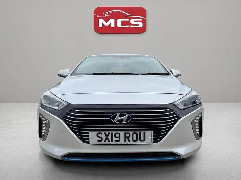 Silver Used 2019 Hyundai Ioniq SE Sedan | £12,995 (Fair price) - Image 1/4