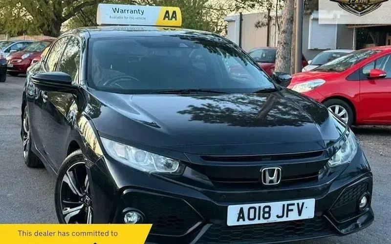 Used Honda Civic EX 129 HP (94 kW) 2018 Hatchback