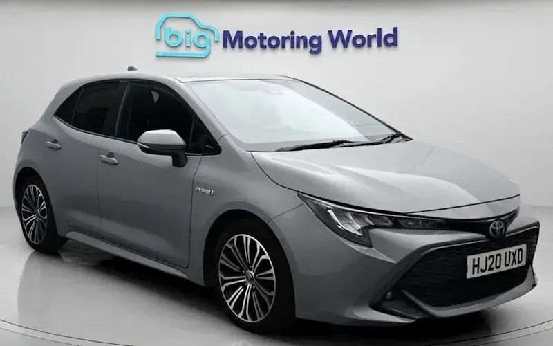 Used Toyota Corolla Design 122 HP (89 kW) 2022 Hatchback