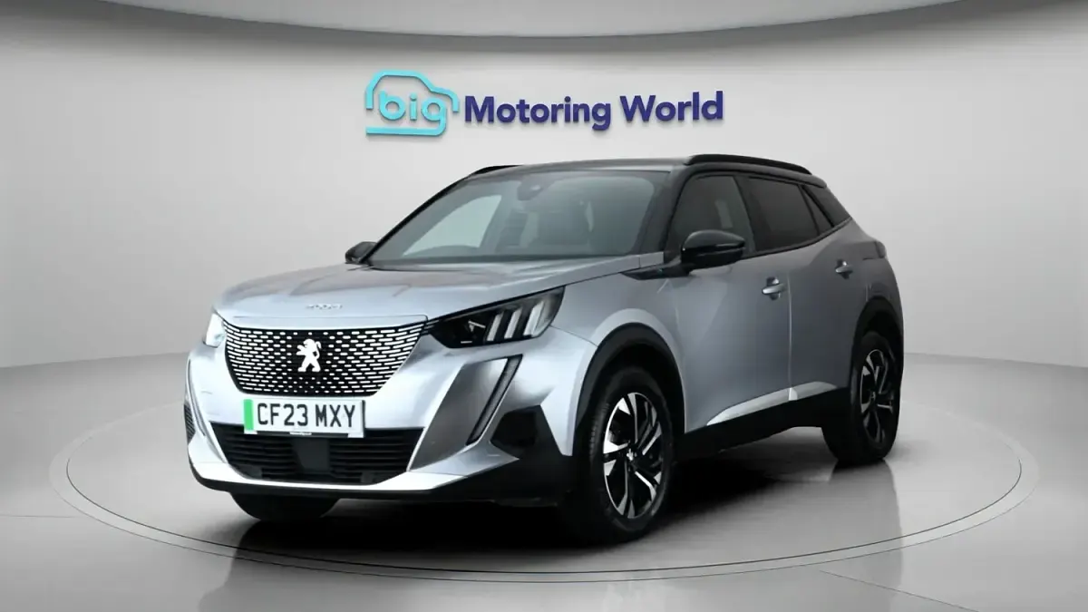 Used Peugeot e-2008 GT 100 kW (136 HP) 2023 Grey SUV