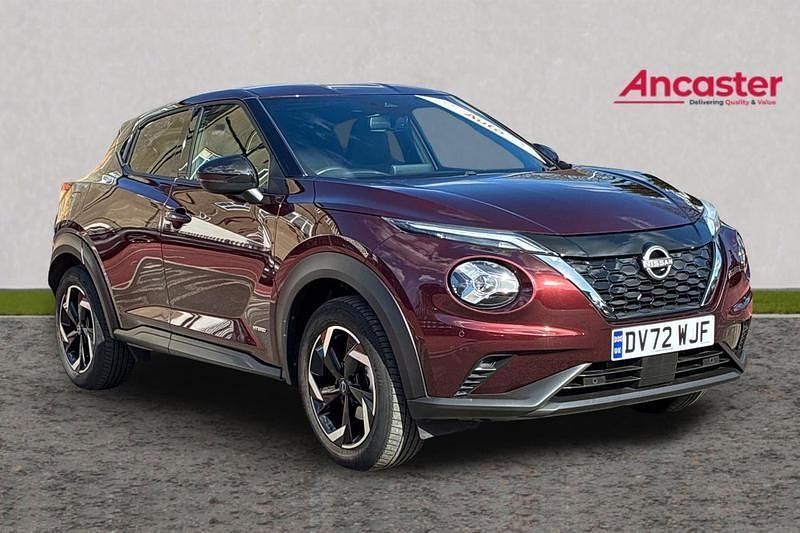 Used Nissan Juke N-Connecta 143 HP (105 kW) 2023 Red SUV