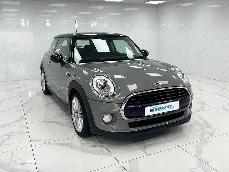 Used Mini Cooper Hatch 136 HP (100 kW) 2017 Grey Hatchback
