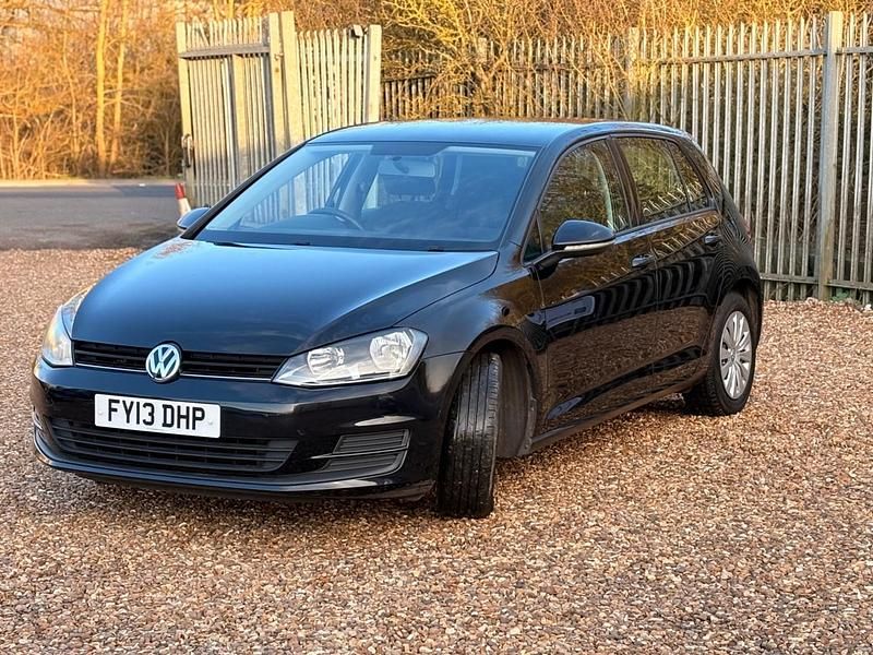 Used VW Golf VII S 122 HP (89 kW) 2013 Black Hatchback