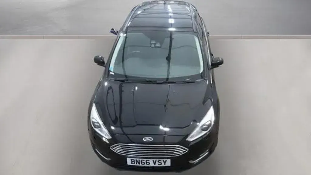 Used Ford Focus Titanium X 125 HP (91 kW) 2016 Black Hatchback