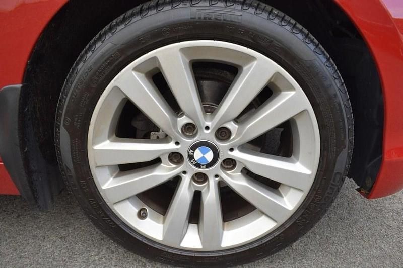 Used BMW 116 Sport Line 116 HP (85 kW) 2015 Red Hatchback