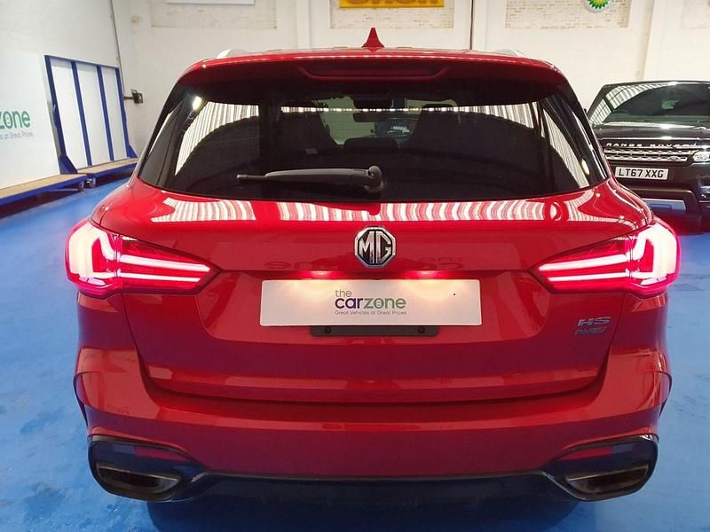 Used MG HS Trophy 258 HP (189 kW) 2023 Red SUV