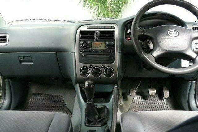 Used Toyota Avensis 2001 Hatchback