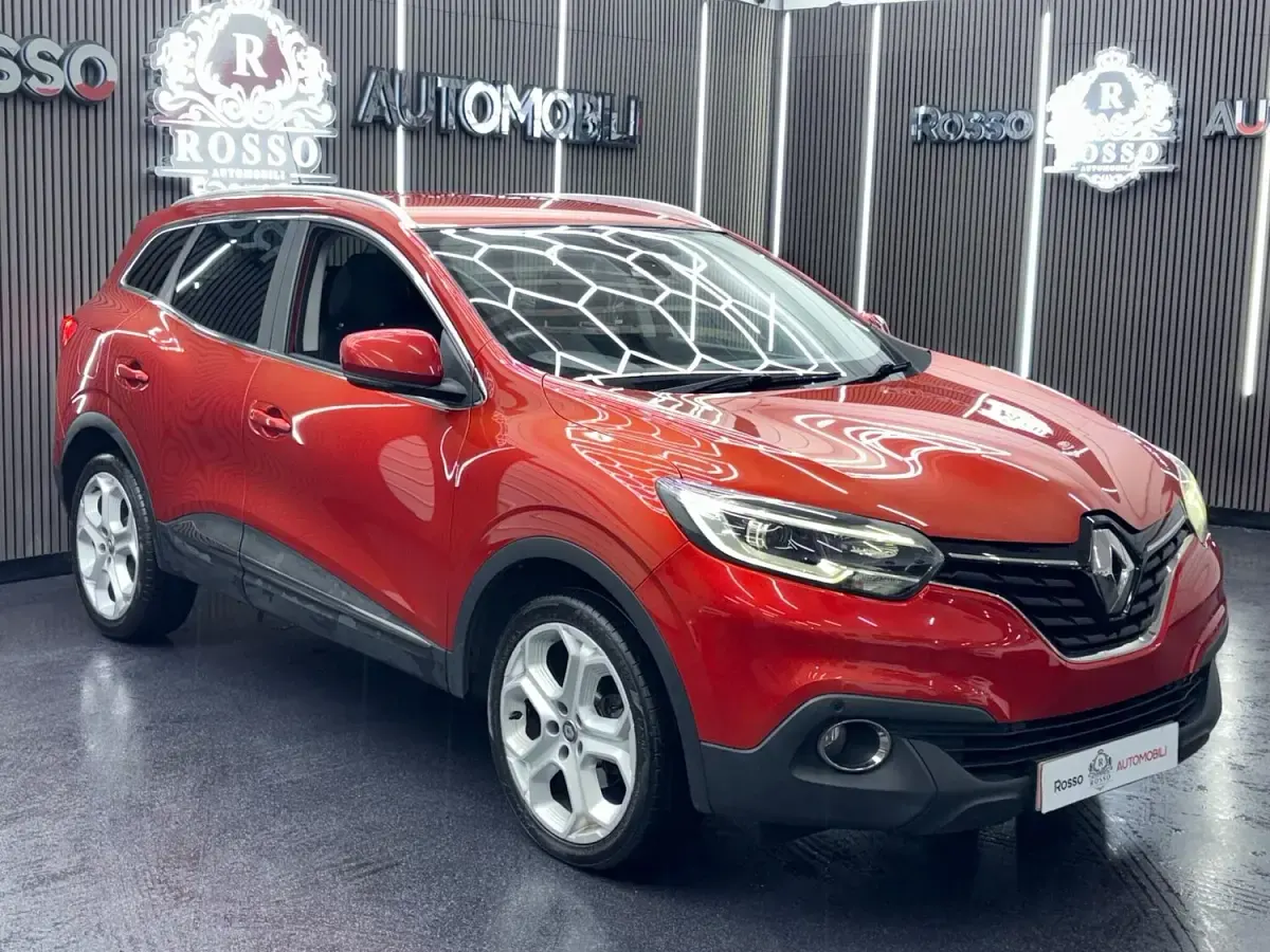 Used Renault Kadjar Dynamique 110 HP (80 kW) 2015 Red SUV