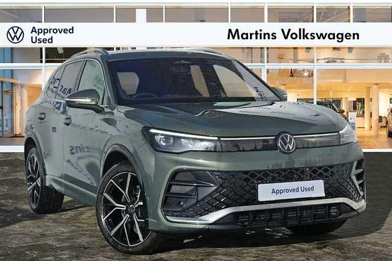 Used VW Tiguan R-line 150 HP (110 kW) 2025 Green SUV