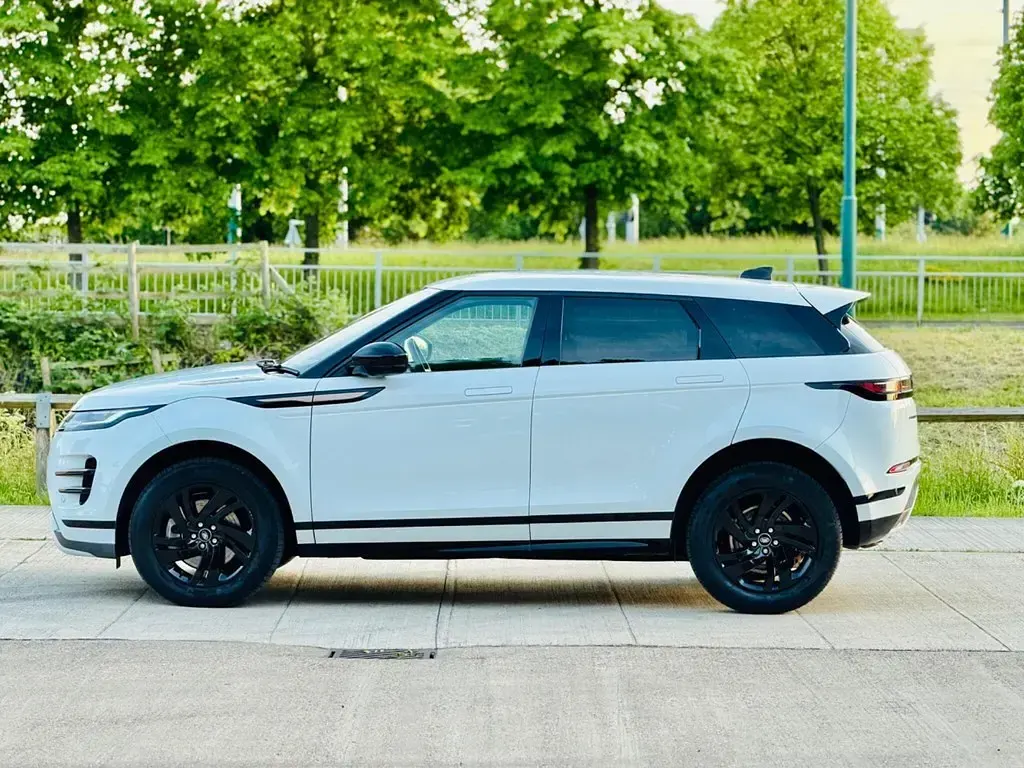 Used Land Rover Range Rover evoque R-Dynamic 2023 White SUV