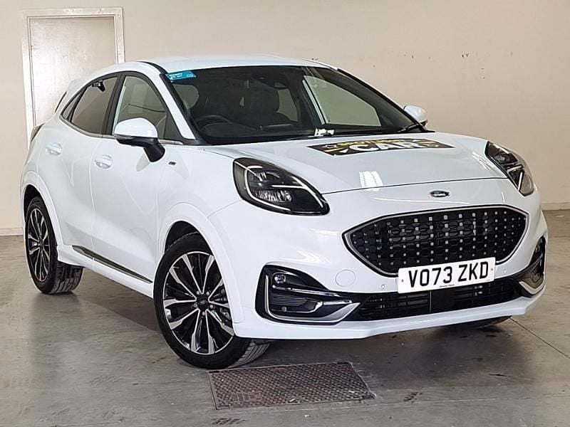 White Used 2023 Ford Puma Gen-E ST-Line Hatchback | £22,798 (Expensive) - Image 1/4